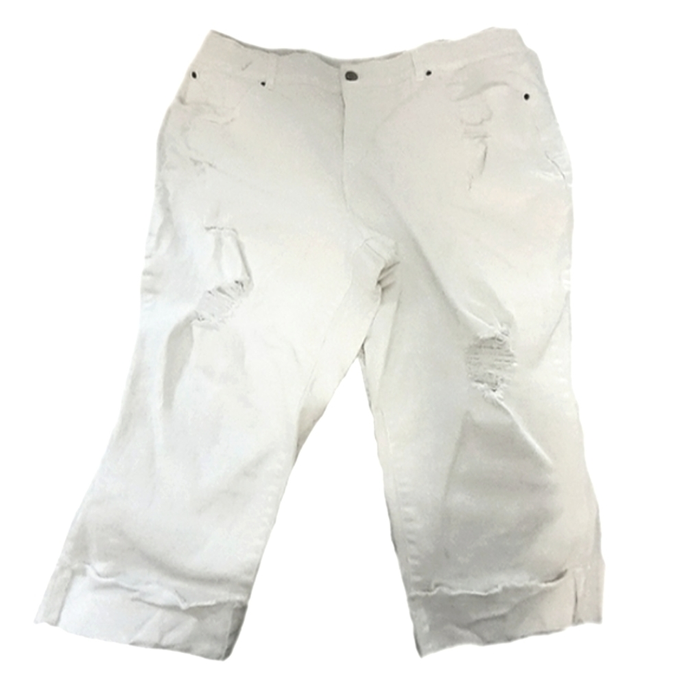 🪴2 For $20🪴 White Distressed Roll Hem Capris by Terra and Sky